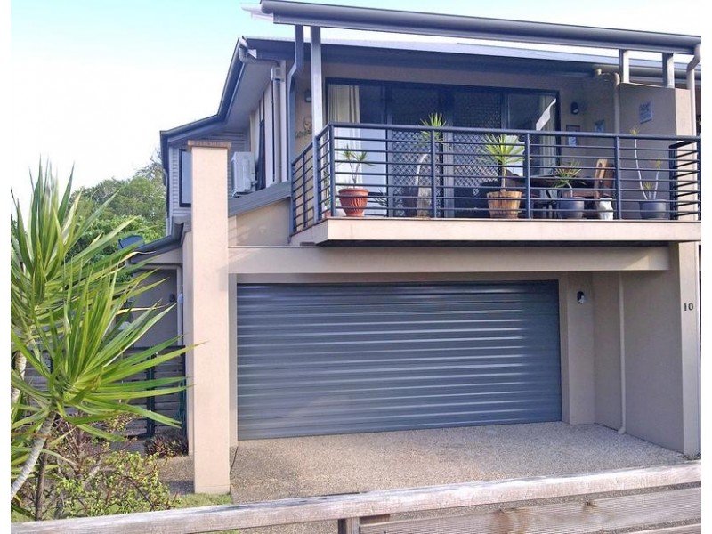 1/10 Walker Avenue, Palm Beach QLD 4221