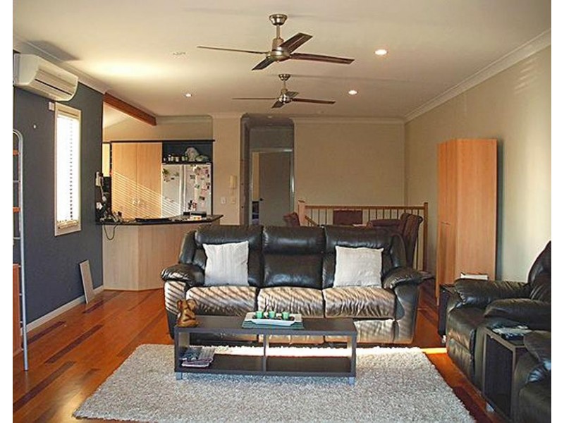 1/10 Walker Avenue, Palm Beach QLD 4221