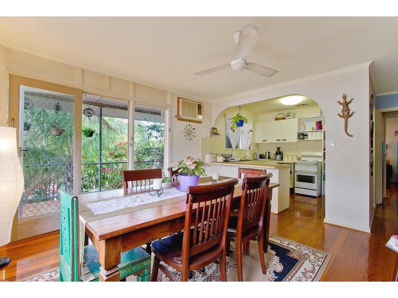 6 Beelyu Street, Burleigh Heads QLD 4220