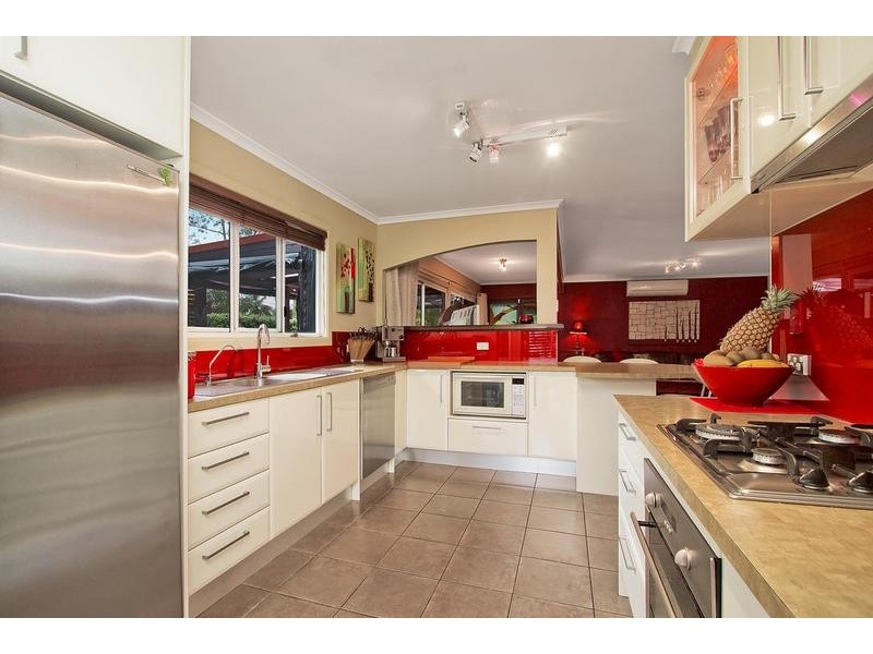 7 Cairns Avenue, Palm Beach QLD 4221