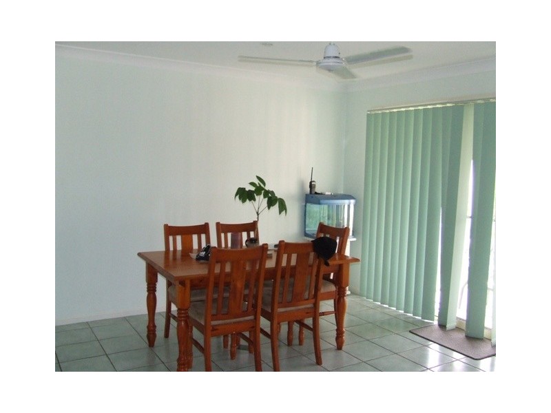 5 Laurina Court, Elanora QLD 4221