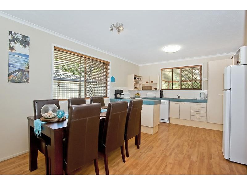 17 McKenzie Drive, Currumbin Waters QLD 4223
