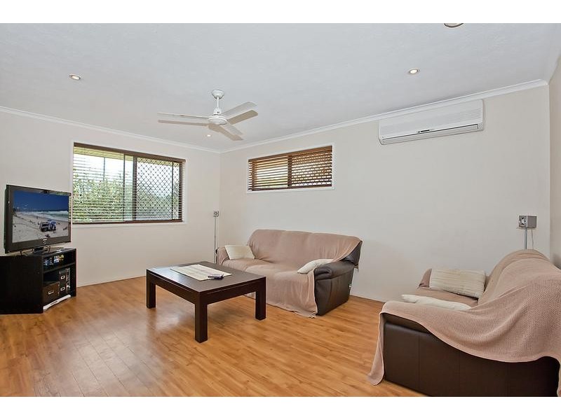 17 McKenzie Drive, Currumbin Waters QLD 4223
