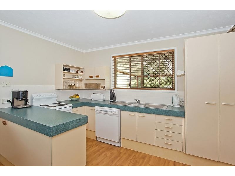 17 McKenzie Drive, Currumbin Waters QLD 4223