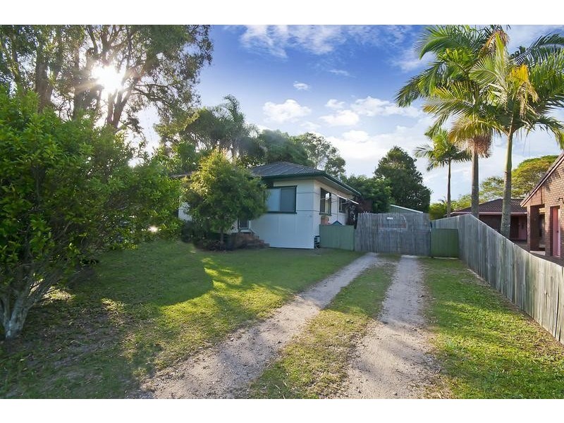 43 Twenty Sixth Avenue, Palm Beach QLD 4221
