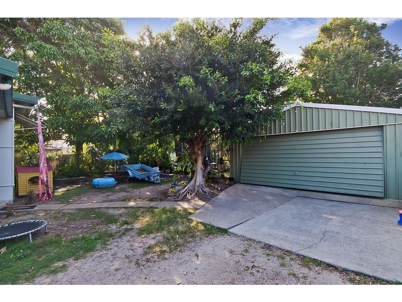 43 Twenty Sixth Avenue, Palm Beach QLD 4221