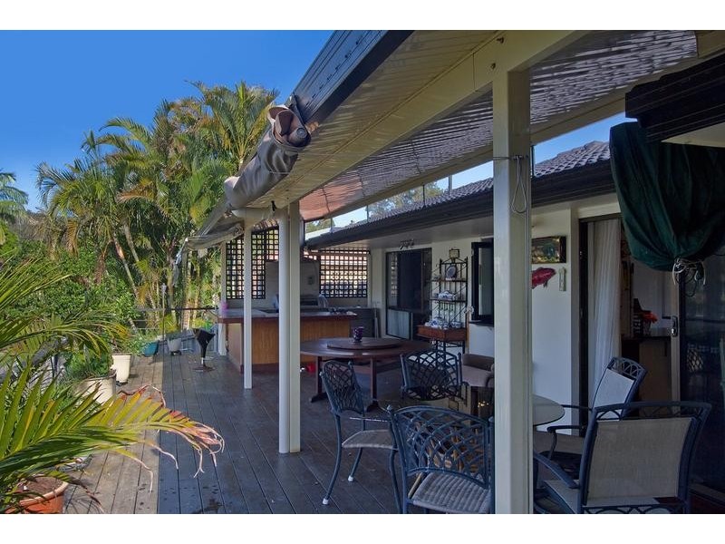 38 Mainsail Street, Currumbin Waters QLD 4223