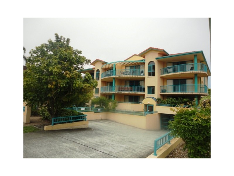 11/1028-1030 Gold Coast Highway, Palm Beach QLD 4221