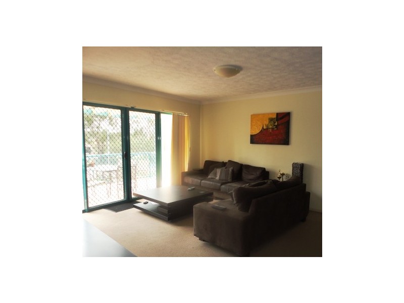 11/1028-1030 Gold Coast Highway, Palm Beach QLD 4221