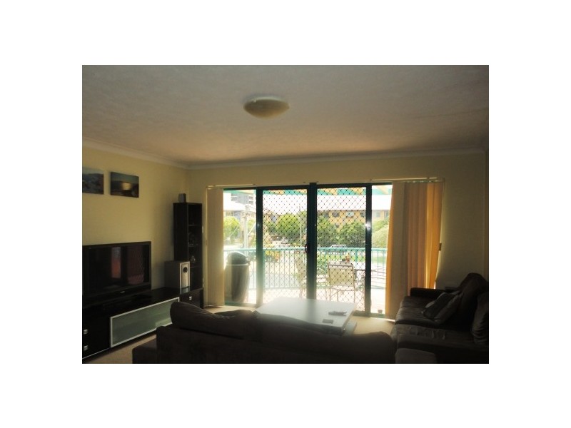 11/1028-1030 Gold Coast Highway, Palm Beach QLD 4221