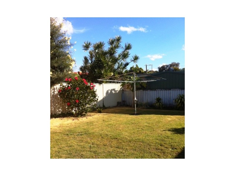 72 Philippine Parade, Palm Beach QLD 4221