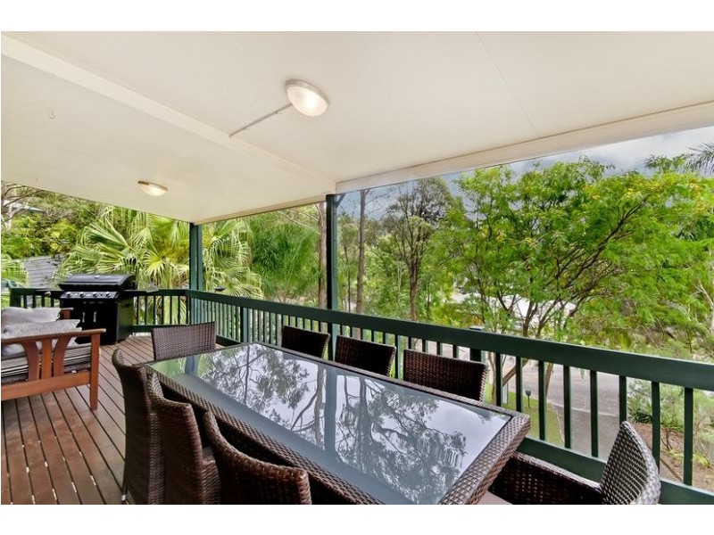 12 Snape Court, Currumbin Waters QLD 4223
