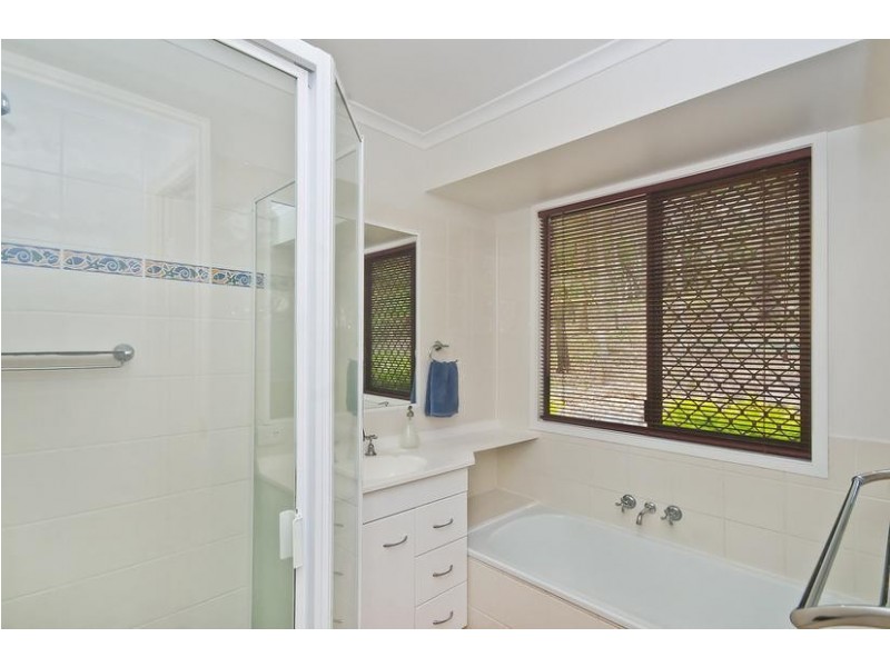 12 Snape Court, Currumbin Waters QLD 4223