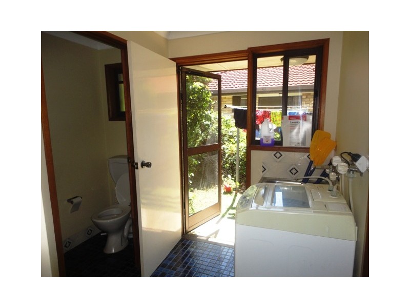 2/7 Walker Avenue, Palm Beach QLD 4221