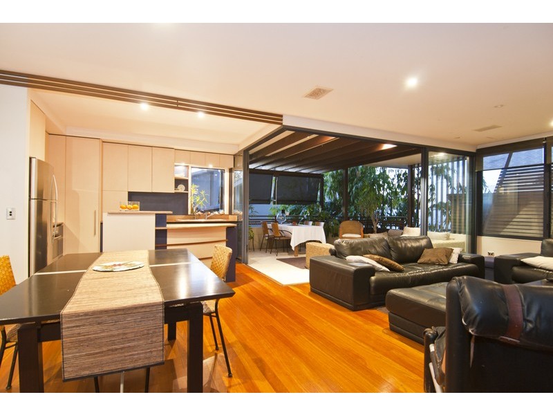 1/18 Panorama Drive, Currumbin QLD 4223