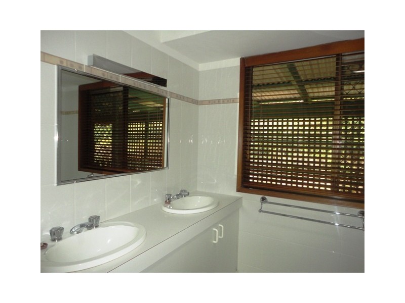 32 Bradman Drive, Currumbin Valley QLD 4223