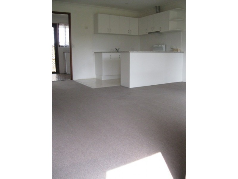 2/19 Walker Avenue, Palm Beach QLD 4221