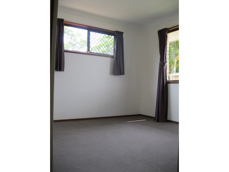 2/19 Walker Avenue, Palm Beach QLD 4221