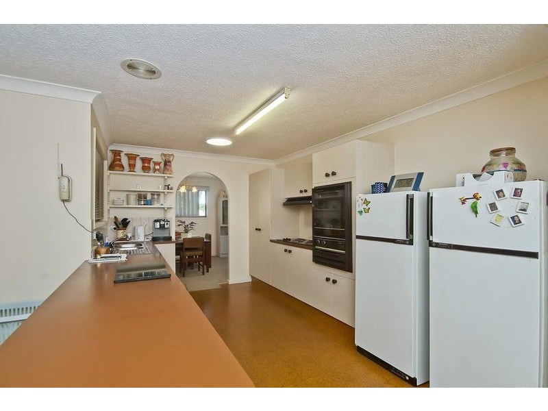 33 Ware Drive, Currumbin Waters QLD 4223