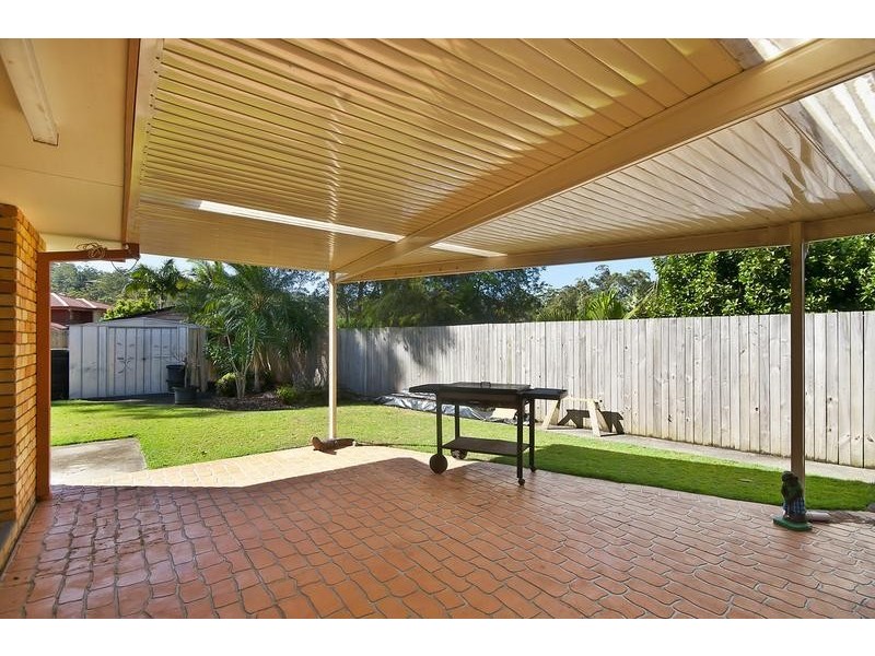 33 Ware Drive, Currumbin Waters QLD 4223