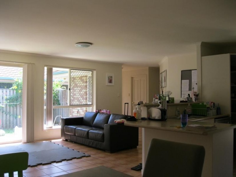 2/18 Randwick Court, Varsity Lakes QLD 4227