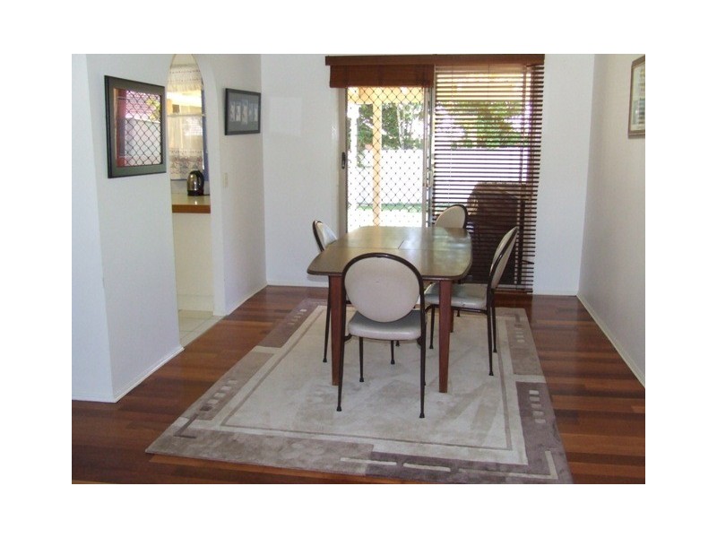 66 Avocado Street, Elanora QLD 4221