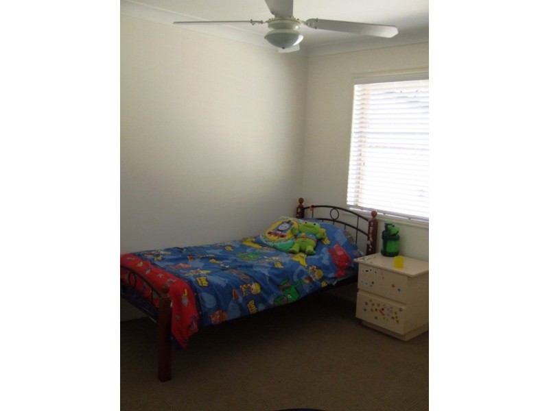 66 Avocado Street, Elanora QLD 4221