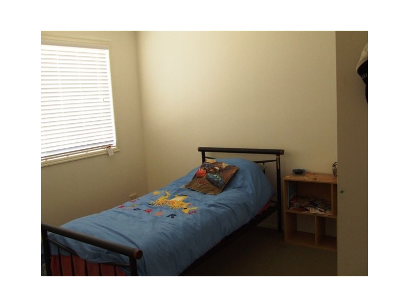 66 Avocado Street, Elanora QLD 4221