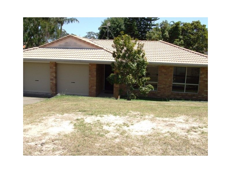 66 Avocado Street, Elanora QLD 4221