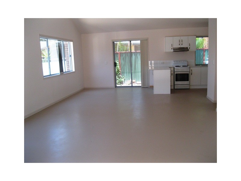 5A Blackwood Place, Palm Beach QLD 4221