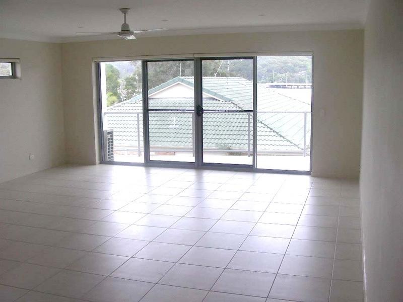 8/61 Tallebudgera Drive, Palm Beach QLD 4221