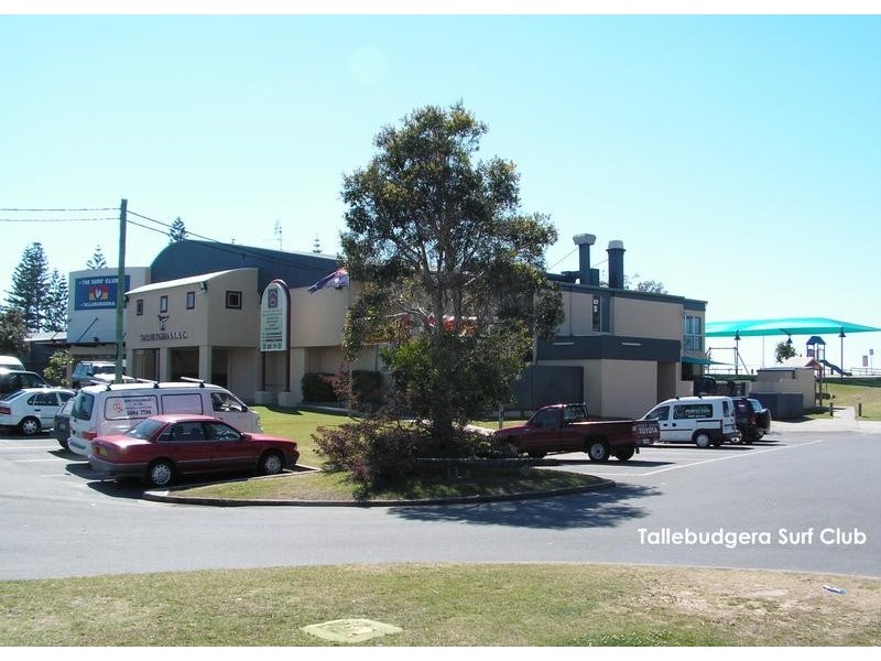 8/2 Twenty Eighth Avenue, Palm Beach QLD 4221