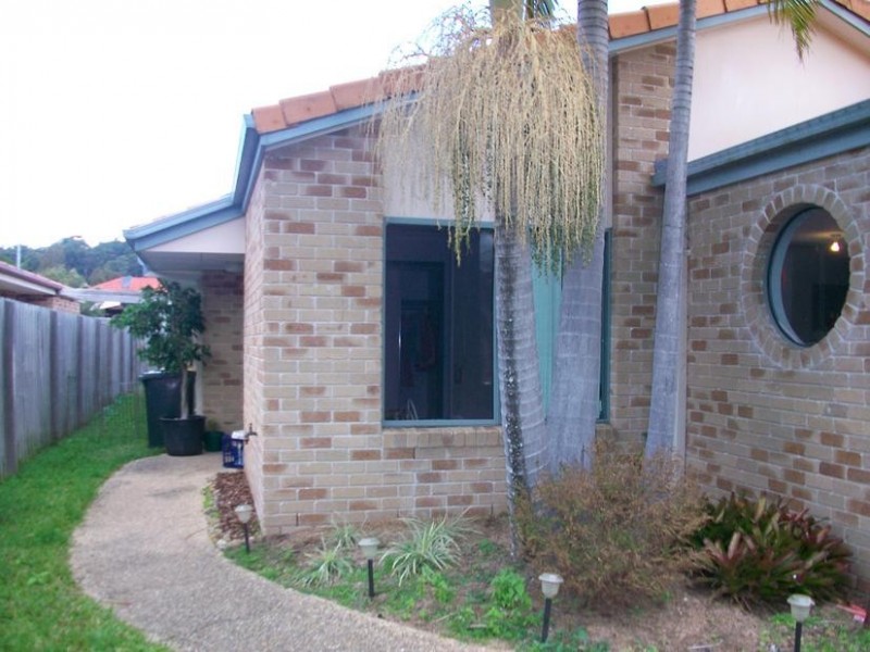 2/13 Mollys Place, Currumbin Waters QLD 4223