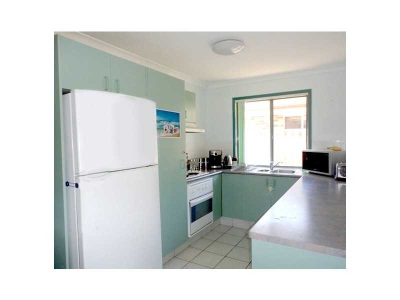 2/13 Mollys Place, Currumbin Waters QLD 4223