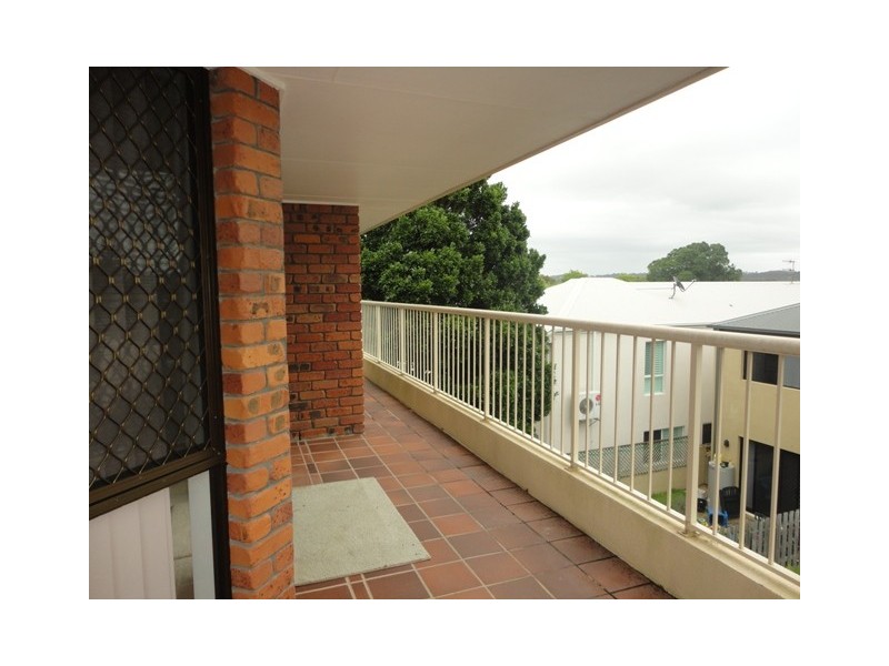 6/11 Tenth Avenue, Palm Beach QLD 4221