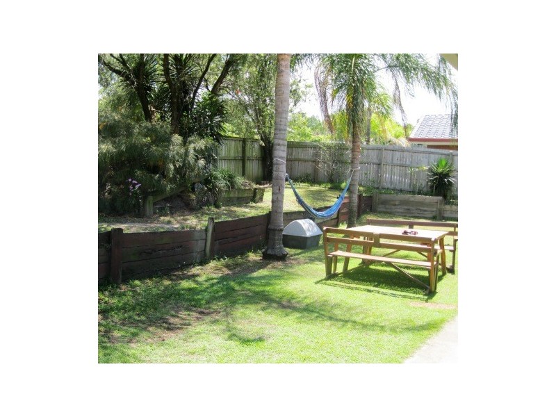 61 Avocado Street, Elanora QLD 4221