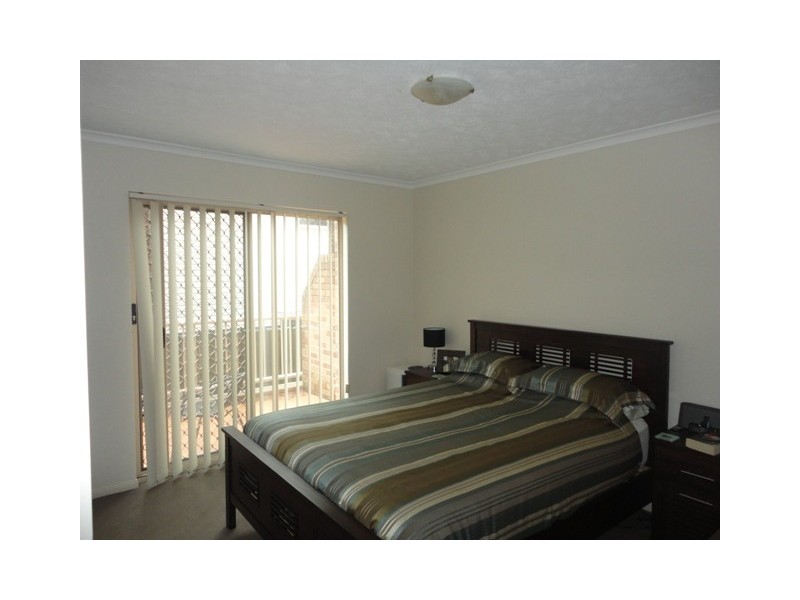 2/1260 Gold Coast Highway, Palm Beach QLD 4221