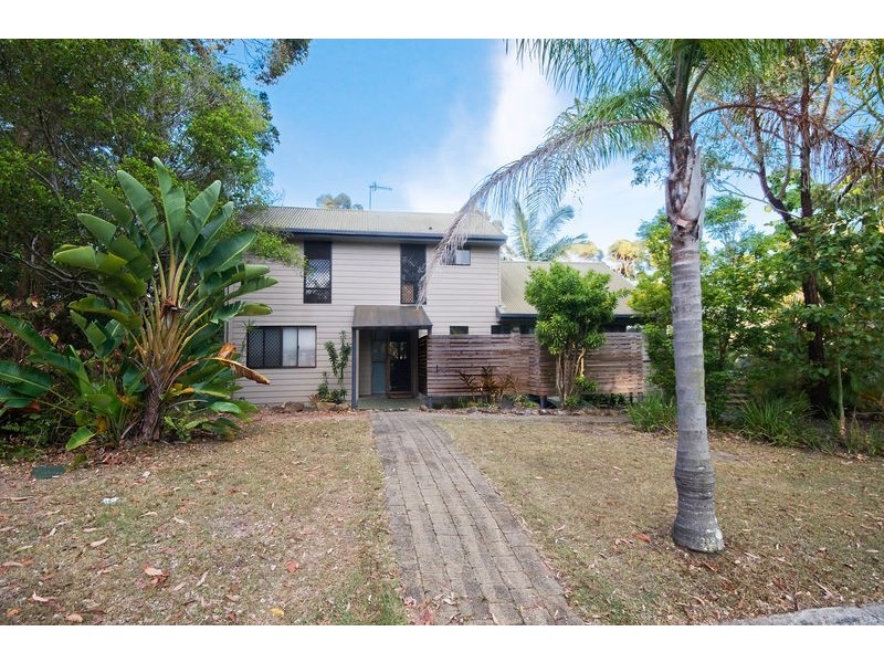 11 Calver Court, Currumbin Waters QLD 4223