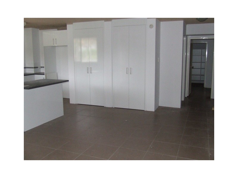 1/30 Ikkina Road, Burleigh Heads QLD 4220