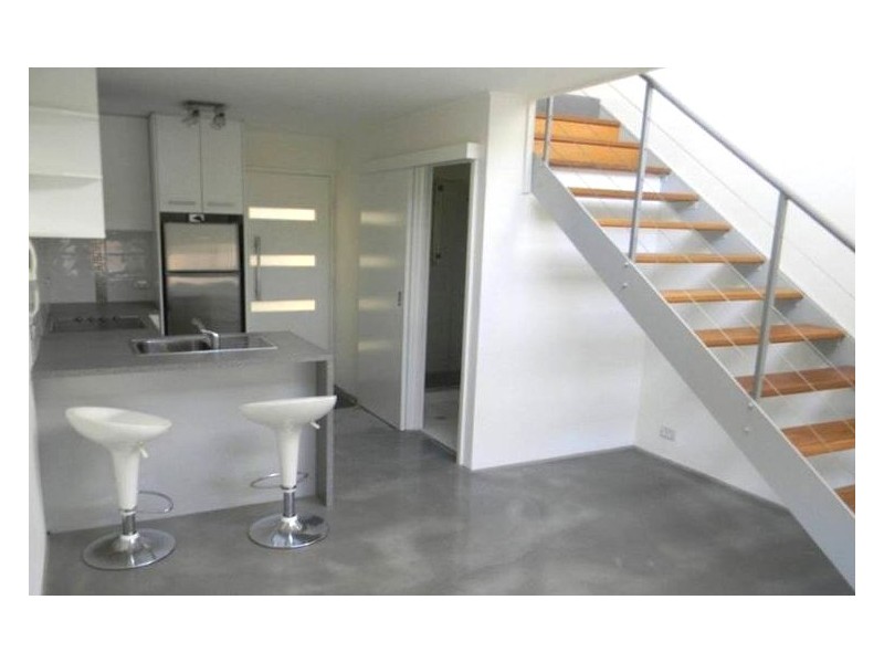 4/6 Nalla Court, Palm Beach QLD 4221