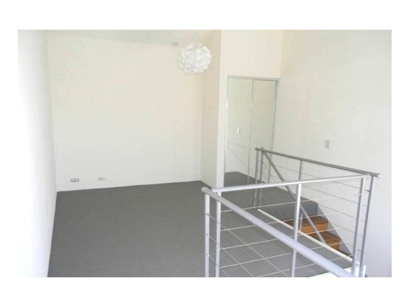 4/6 Nalla Court, Palm Beach QLD 4221