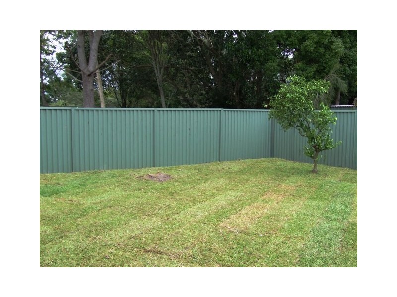 5B Blackwood Place, Palm Beach QLD 4221