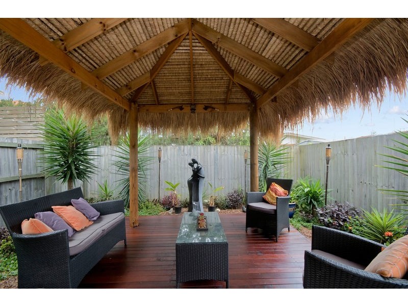 2/47 Third Avenue, Palm Beach QLD 4221