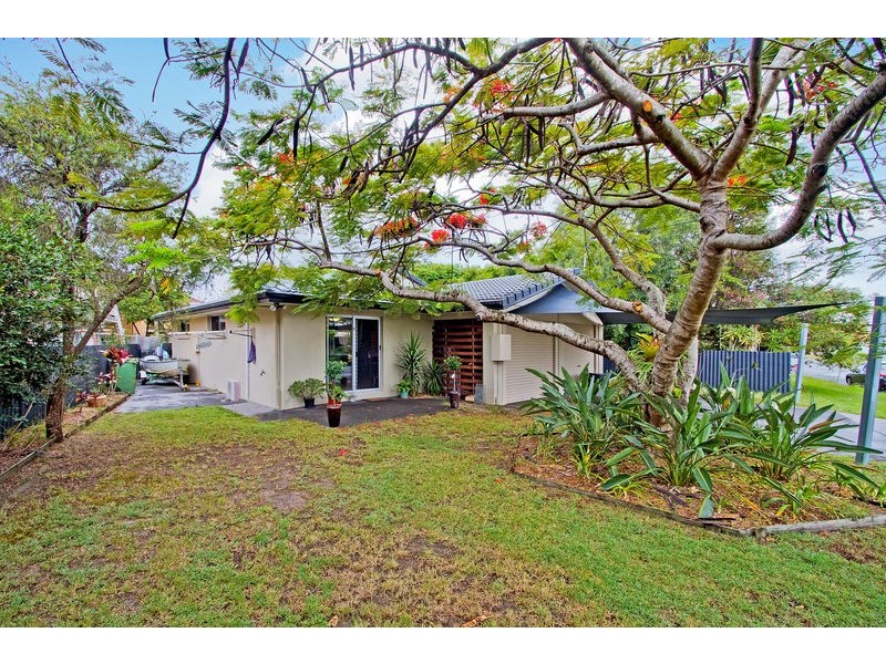 2/5 Parnki Parade, Palm Beach QLD 4221