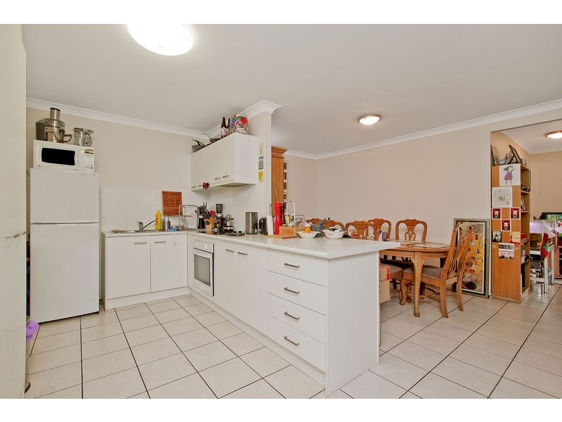 2/5 Parnki Parade, Palm Beach QLD 4221