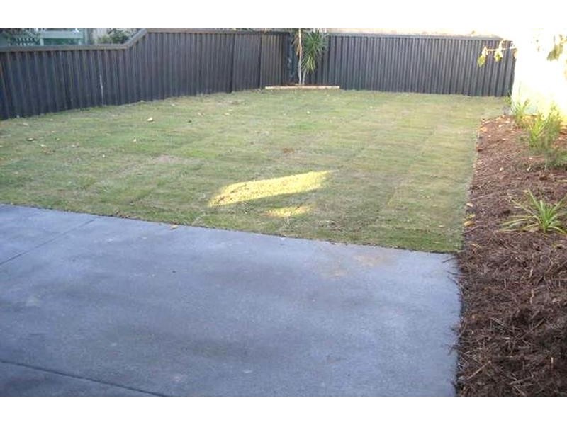 2/5 Parnki Parade, Palm Beach QLD 4221