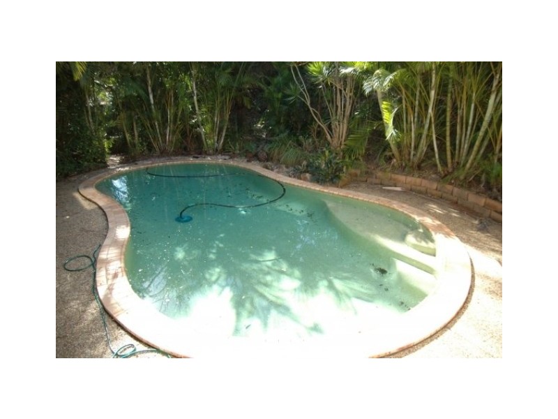 27 Fenton Drive, Tallebudgera QLD 4228