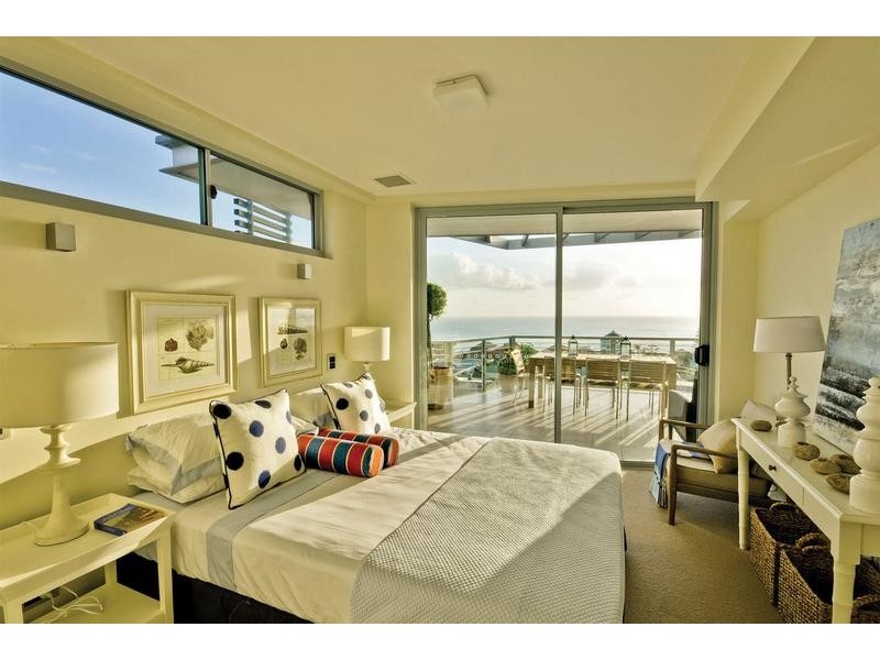 1606/10 Fifth Avenue, Palm Beach QLD 4221