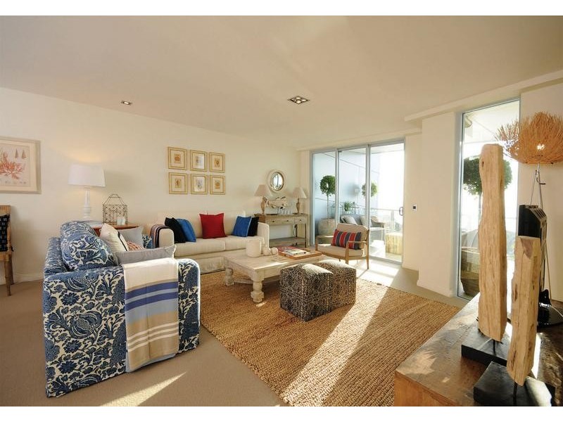 1606/10 Fifth Avenue, Palm Beach QLD 4221