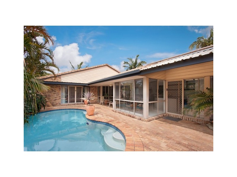 15 Bergamont Street, Elanora QLD 4221